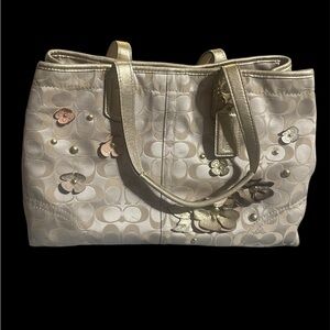 Coach Floral Carryall Tote Bag GUC